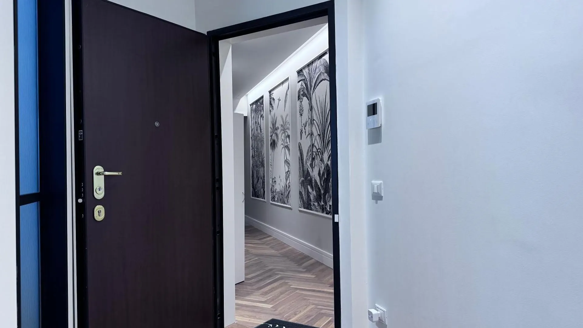 Cool And Big Central Apartment Duomo - White Milano